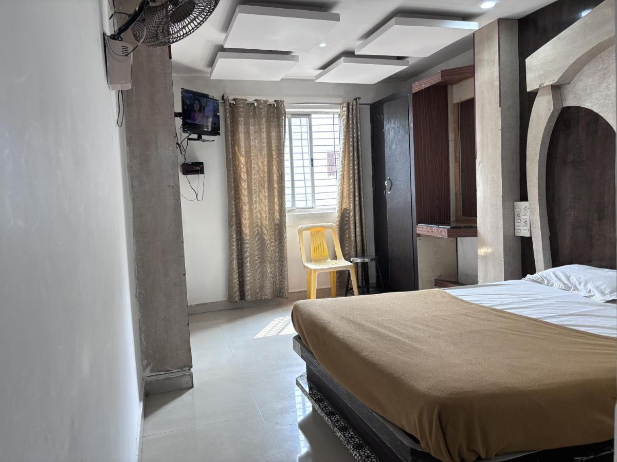 Hotel Raj Empire Maisur Dış mekan fotoğraf