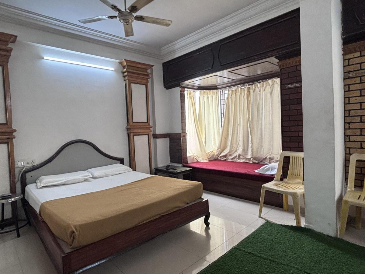 Hotel Raj Empire Maisur Dış mekan fotoğraf