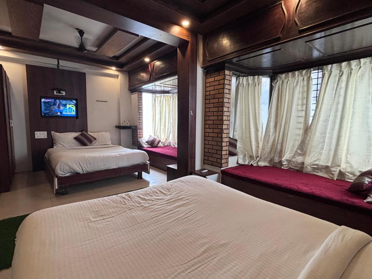 Hotel Raj Empire Maisur Dış mekan fotoğraf