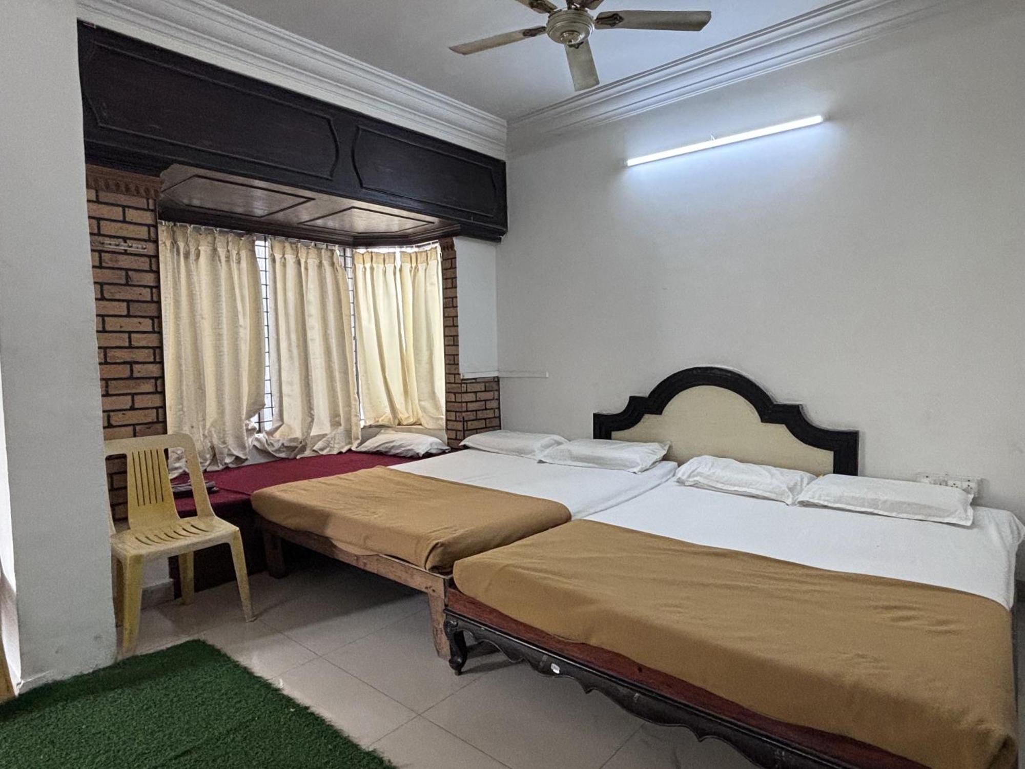 Hotel Raj Empire Maisur Dış mekan fotoğraf